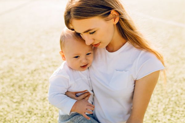 Giúp trẻ sơ sinh thông minh