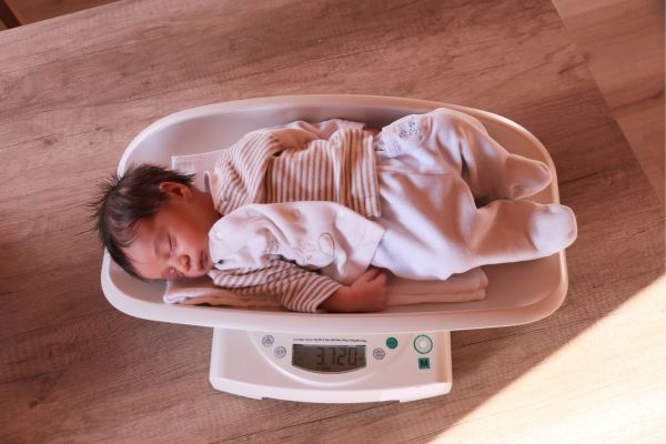 Dấu hiệu trẻ thông minh