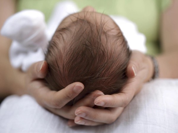 Tóc máu có độ dài và dày khác nhau ở mỗi trẻ
