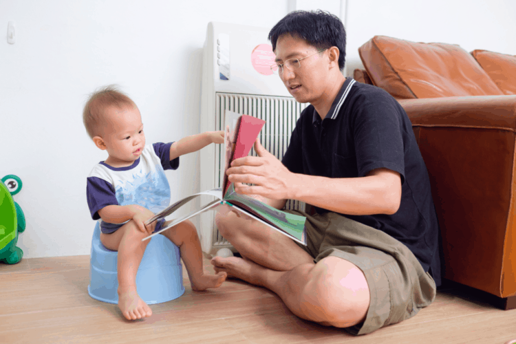 Tập cho trẻ ngồi bô