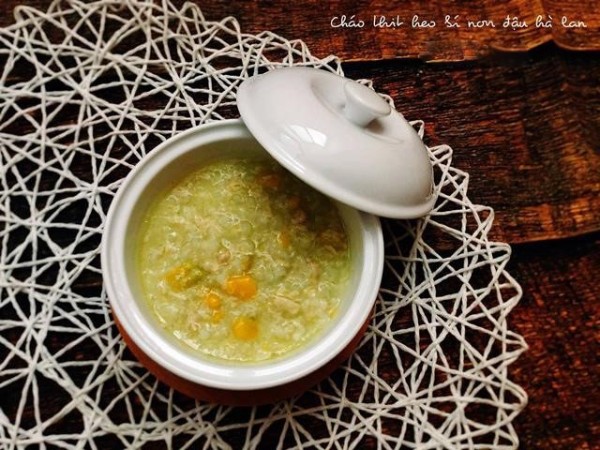 Cháo thịt heo, bí non, đậu Hà Lan