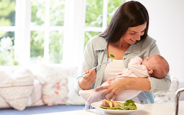Thực đơn sau sinh mổ hợp lý mang lại nhiều lợi ích cho mẹ