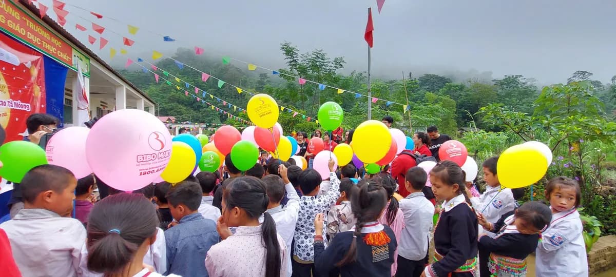 Bibo Mart mang Trung thu về với học sinh vùng cao tỉnh Lao Cai - Ảnh 9.