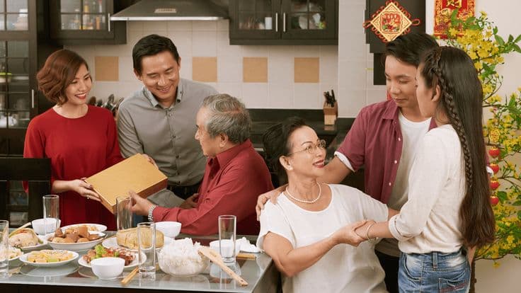 Lời chúc khai xuân gửi ông bà
