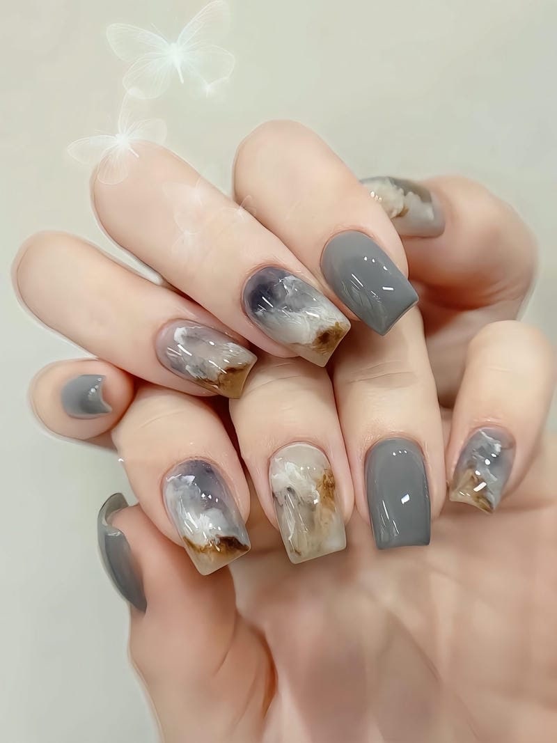Mẫu móng vuông ngắn kết hợp hiệu ứng loang đẹp