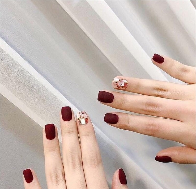 Mẫu nail móng vuông ngắn đơn giản, tôn da