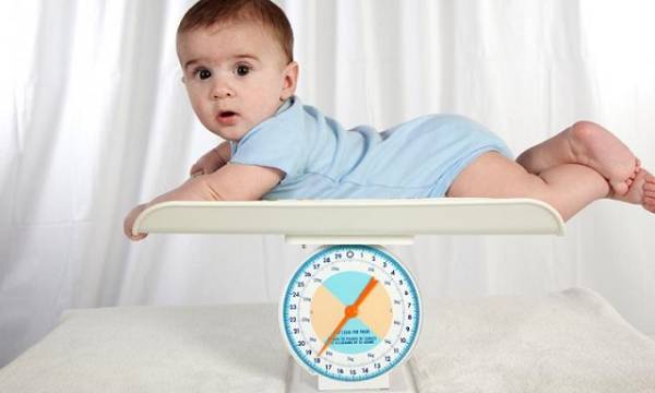 Sữa dê Hikid hỗ trợ bé tăng cân đều đặn, phát triển toàn diện