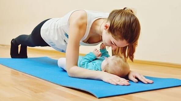 Bài tập nhẹ nhàng giúp ngăn ngừa trầm cảm sau sinh