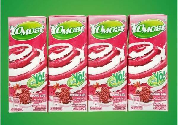 Sữa chua Yomost hương vị lựu