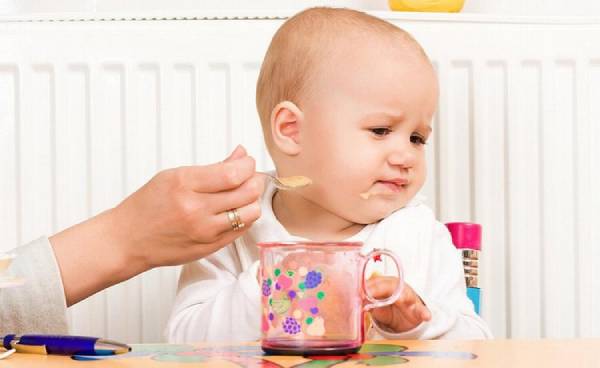 Sữa Aptamil hỗ trợ trẻ biếng ăn hấp thu dinh dưỡng tốt hơn