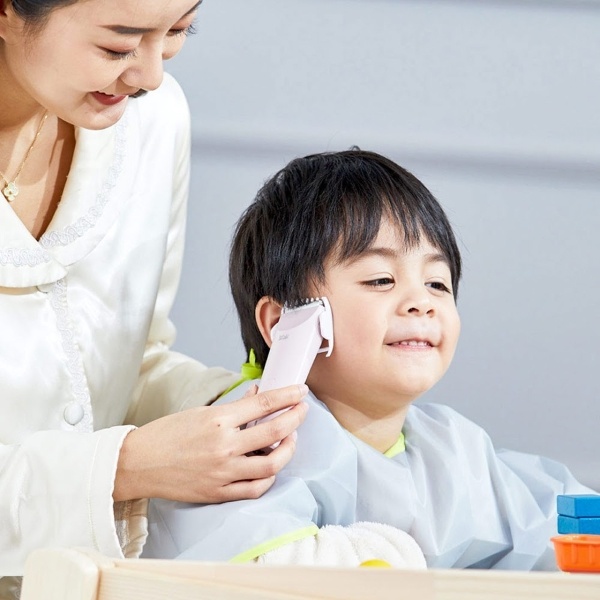 Tông đơ cắt tóc cho bé giúp ba mẹ dễ dàng cắt và tạo kiểu cho con