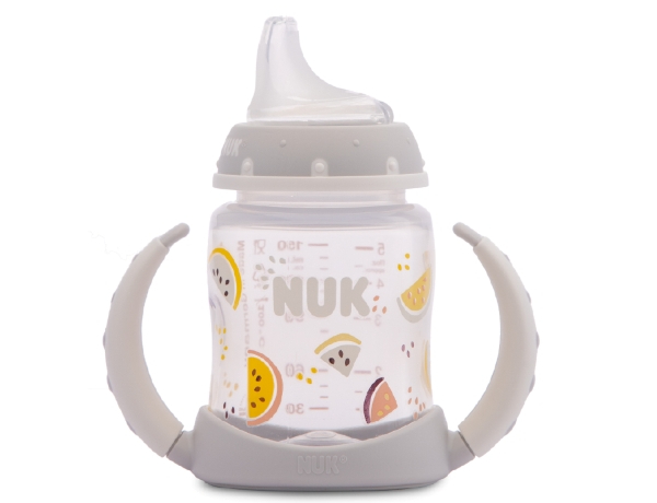 Bình uống nước cho bé từ thương hiệu Nuk