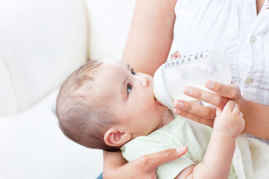 Những lưu ý khi cho bé uống sữa Aptamil