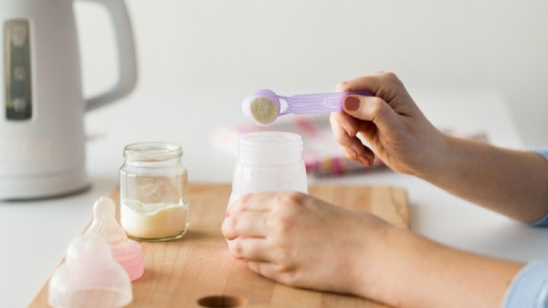 Cách pha sữa PediaSure đúng để đảm bảo bé hấp thu tối đa dưỡng chất