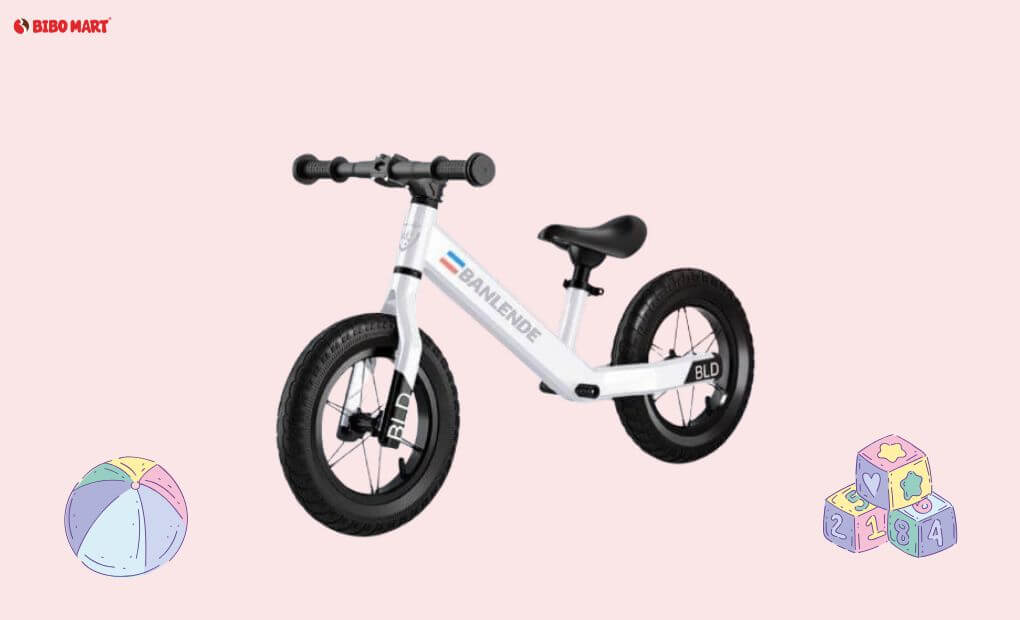 Xe chòi 2 chân phù hợp với bé từ 2 đến 6 tuổi