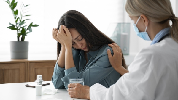 Đi khám bác sĩ khi có các dấu hiệu nặng