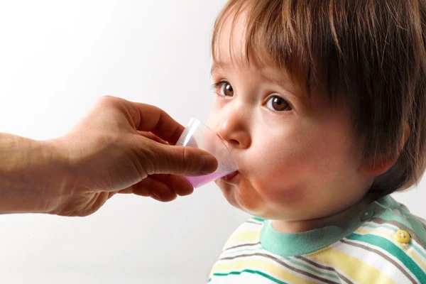Bổ sung men tiêu hoá giúp cải thiện hệ tiêu hoá ở trẻ