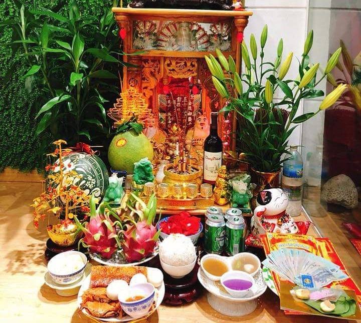 Mâm cúng Thần Tài Thổ Địa