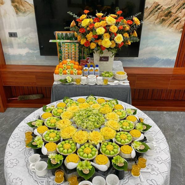 Mâm cúng được đặt ở nơi trang trọng sạch sẽ