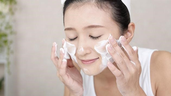 Tận dụng sữa hết hạn làm mặt nạ dưỡng da
