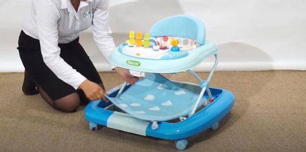 Hướng dẫn cách lắp xe tròn tập đi cho bé