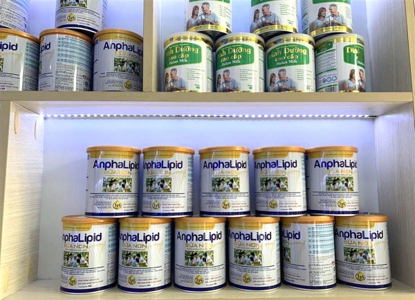 Một số loại sữa kém chất lượng, không rõ nguồn gốc xuất xứ