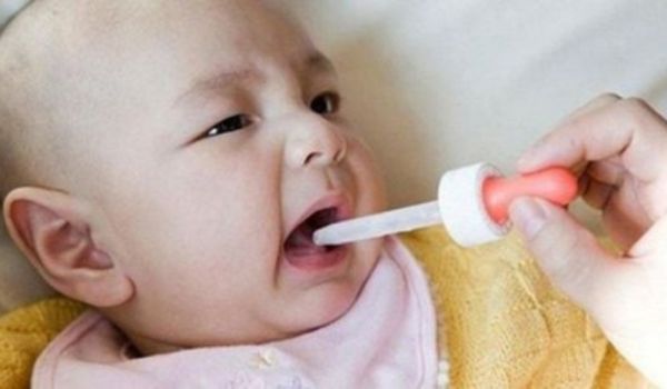 Nên bổ sung DHA cho trẻ từ khi sơ sinh đến 24 tháng tuổi