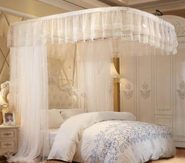 Màn kéo chống muỗi truyền thống
