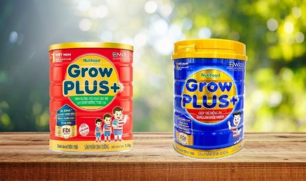 So sánh sữa Grow Plus xanh và sữa Grow Plus đỏ