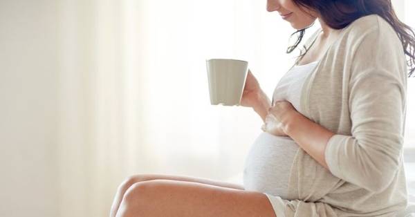 Mẹ bầu nên uống 1-3 ly sữa Morinaga mỗi ngày để bổ sung dưỡng chất thiết yếu