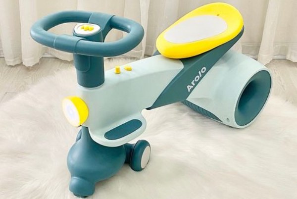 Xe lắc cho em bé Holla Arolo