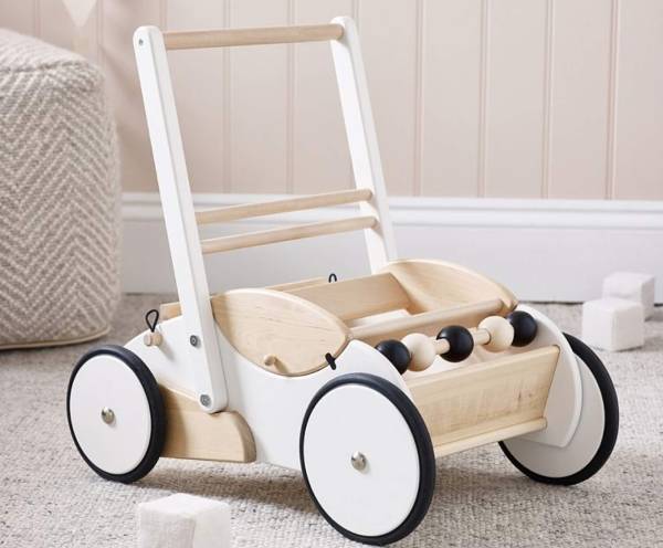 Xe tập đi em bé bằng gỗ hình ô tô