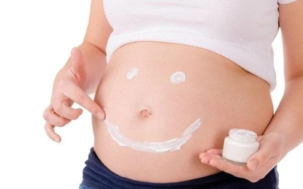 Dùng kem chống rạn uy tín, chính hãng không ảnh hưởng đến thai nhi