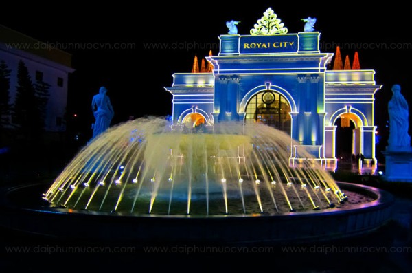 Đài phun nước Royal City