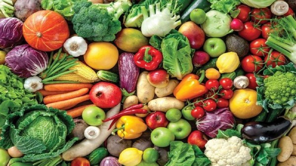 Vitamin và chất xơ hỗ trợ tiêu hóa và tăng sức đề kháng cho bé