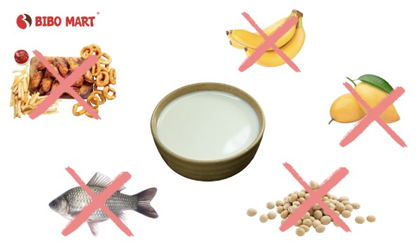 Mẹ sau sinh nên tránh ăn gì với sữa chua?