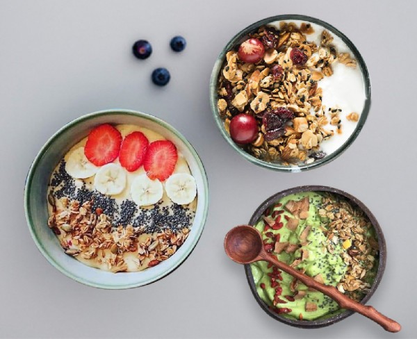 Mẹ sau sinh nên ăn gì với sữa chua?