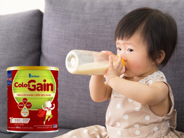 Pha sữa ColosBaby ở nhiệt độ 50 độ C