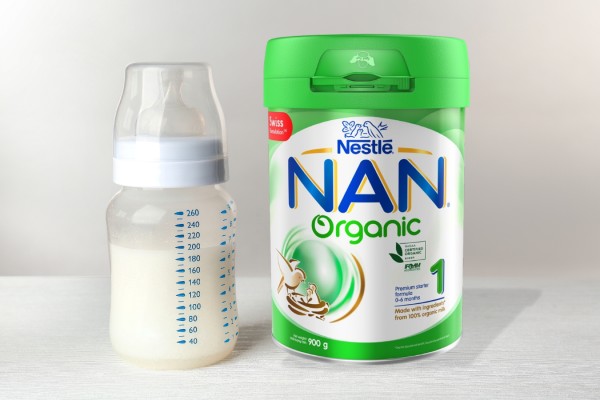 Chỉ nên sử dụng sữa 1-2 giờ sau khi pha