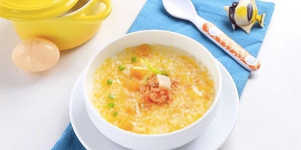 Cháo trứng cà chua món ăn dặm truyền thống dễ làm cho bé