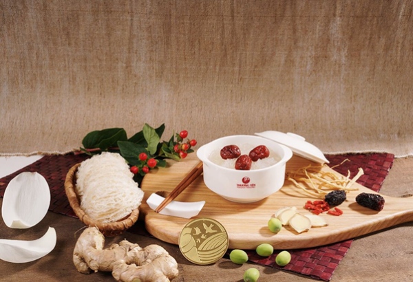 Bổ sung dinh dưỡng từ yến sào và các thành phần giàu dưỡng chất