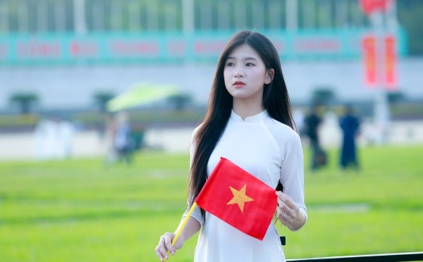 Trang điểm tự nhiên khi chụp hình 2-9