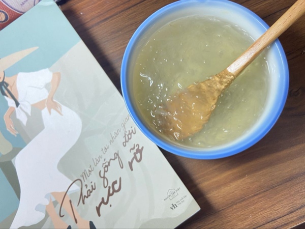 Yến chưng đường phèn thanh mát