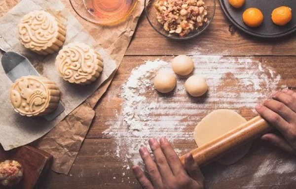 Cách làm vỏ bánh nướng Trung thu đúng