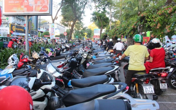 Địa điểm gửi xe đi xem diễu binh A80