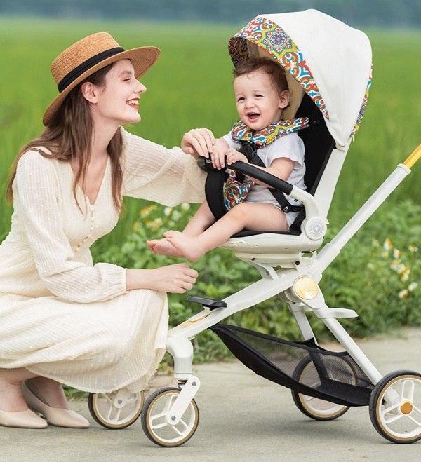 xe đẩy cho bé biết ngồi